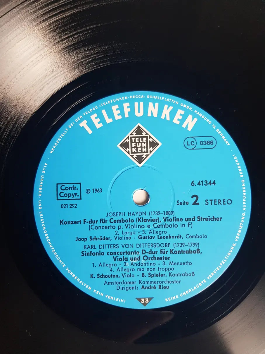 Haydn / Quantz / Dittersdorf - Gustav Leonhardt • Jaap Schröder • Hubert Barwahser • Amsterdamer Kammerorchester – Frühklassik - Concerti Von Haydn • Quantz • Dittersdorf