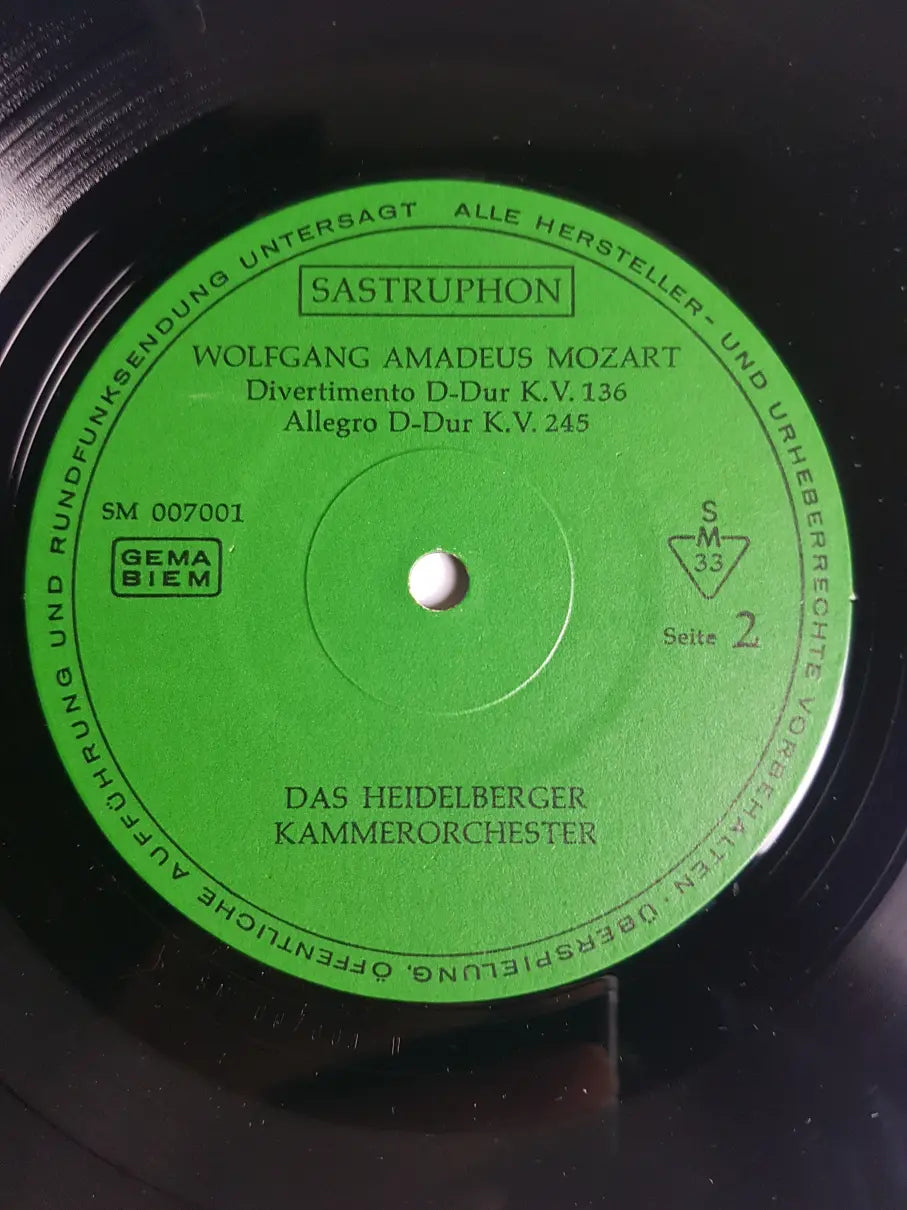Wolfgang Amadeus Mozart - Das Heidelberger Kammerorchester – Eine Kleine Nachtmusik / Sinfonie K.V. 136