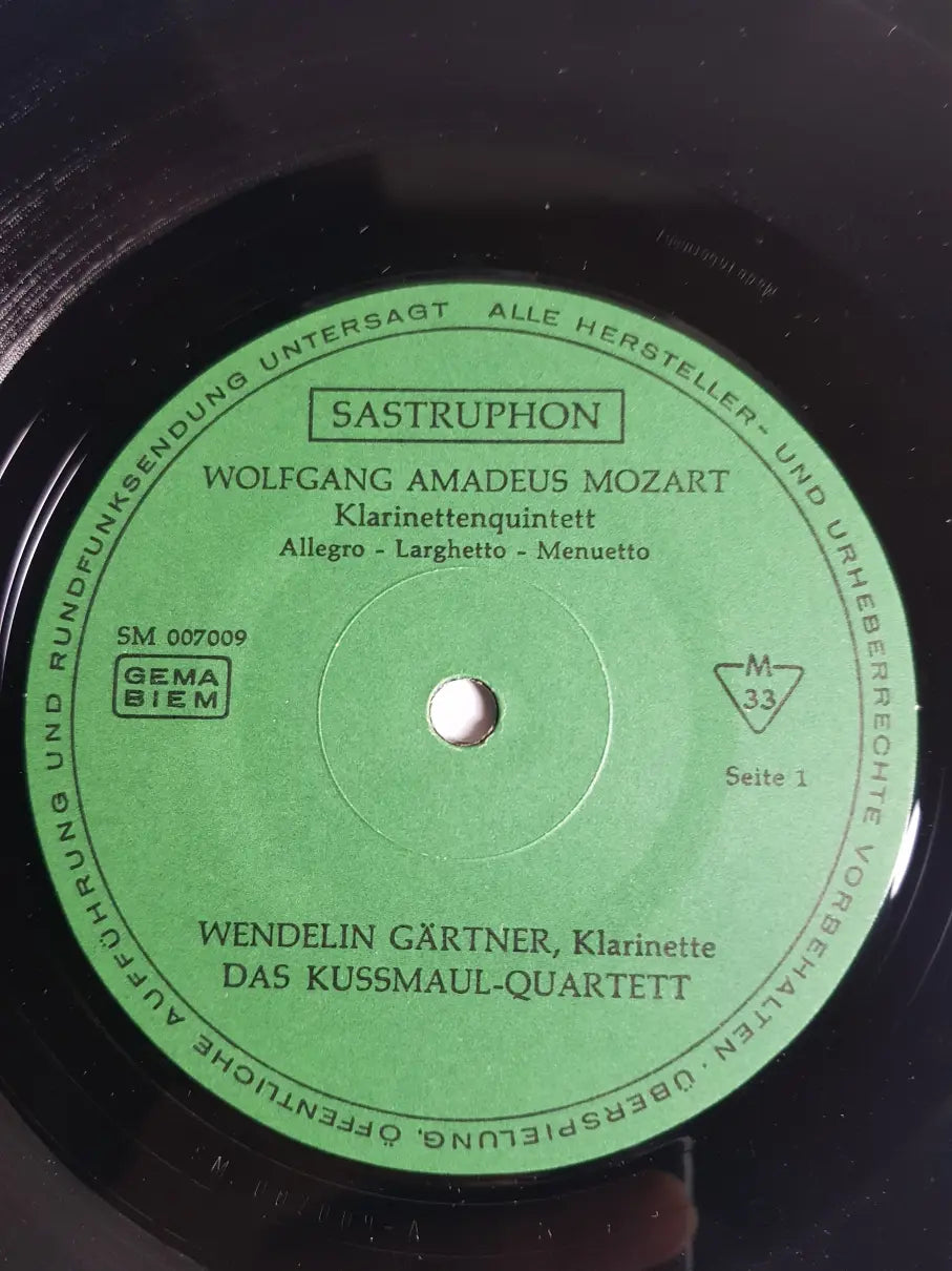 Mozart – Klarinettenquintett・Serenata Notturna