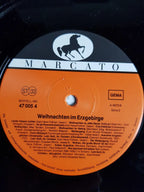 Die Erzgebirgische Helmuth-Stapff-Gruppe, Die Stuttgarter Hymnus-Chorknaben Sprecher: Mathias Wieman – Weihnachten Im Erzgebirge