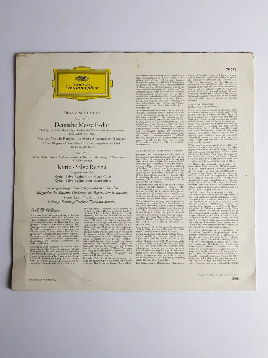 Franz Schubert - Die Regensburger Domspatzen - Theobald Schrems – Deutsche Messe • Kyrie • Salve Regina