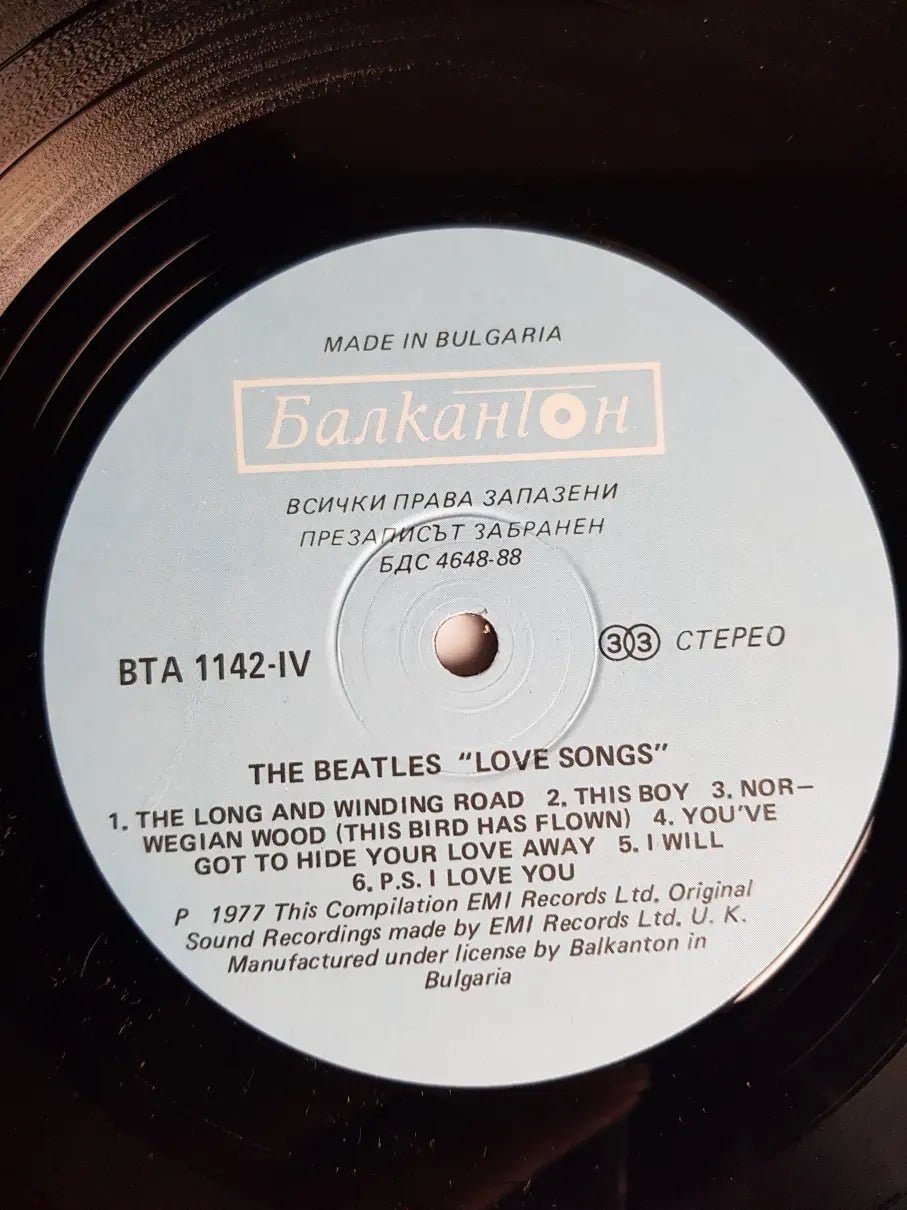 The Beatles – Love Songs