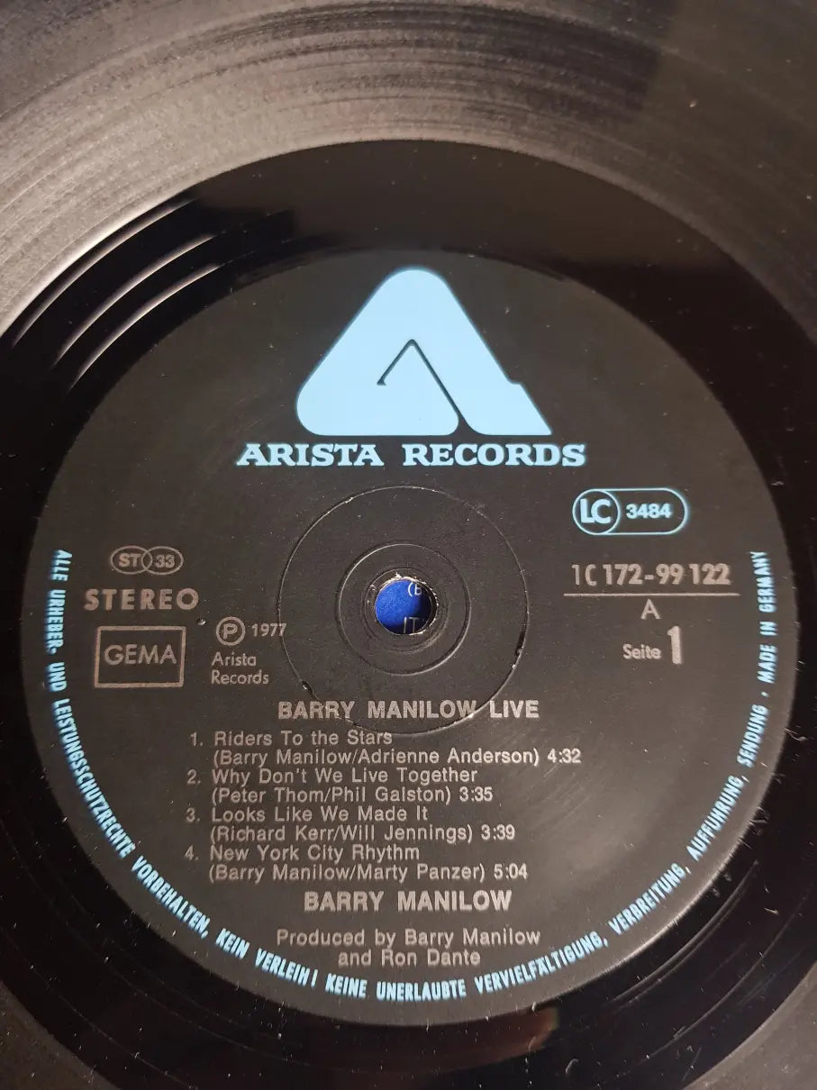 Barry Manilow – Live