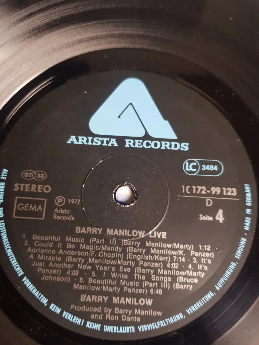 Barry Manilow – Live