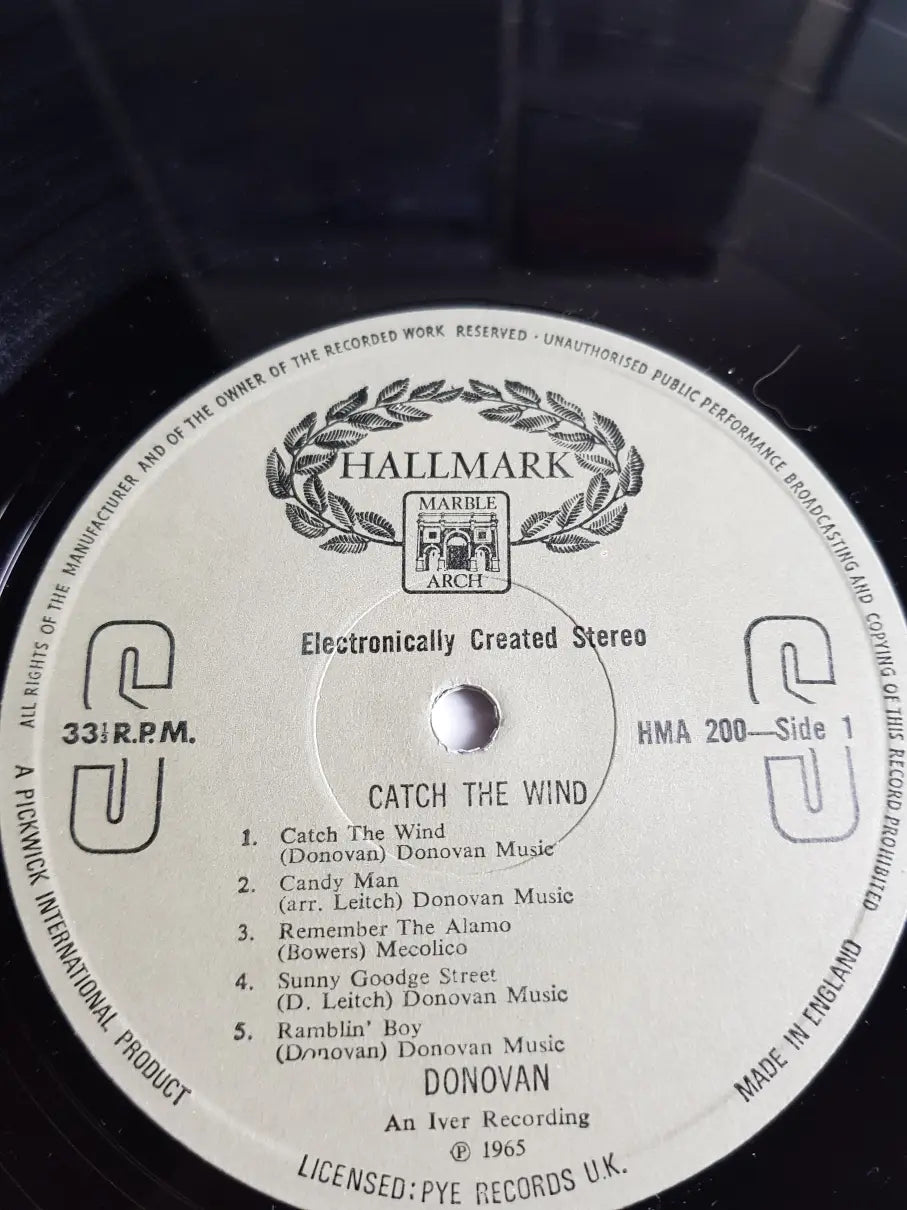 Donovan – Catch The Wind