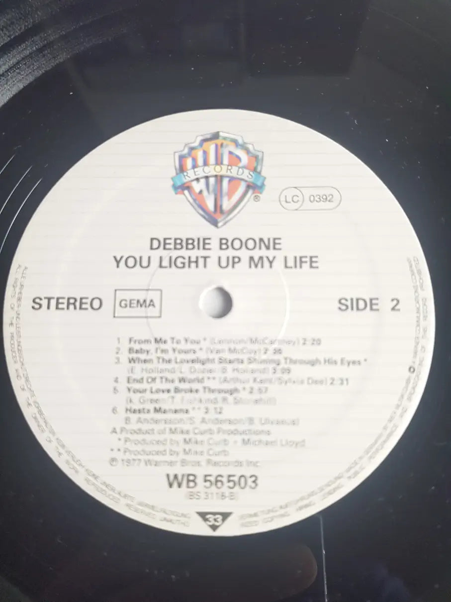 Debby Boone – You Light Up My Life