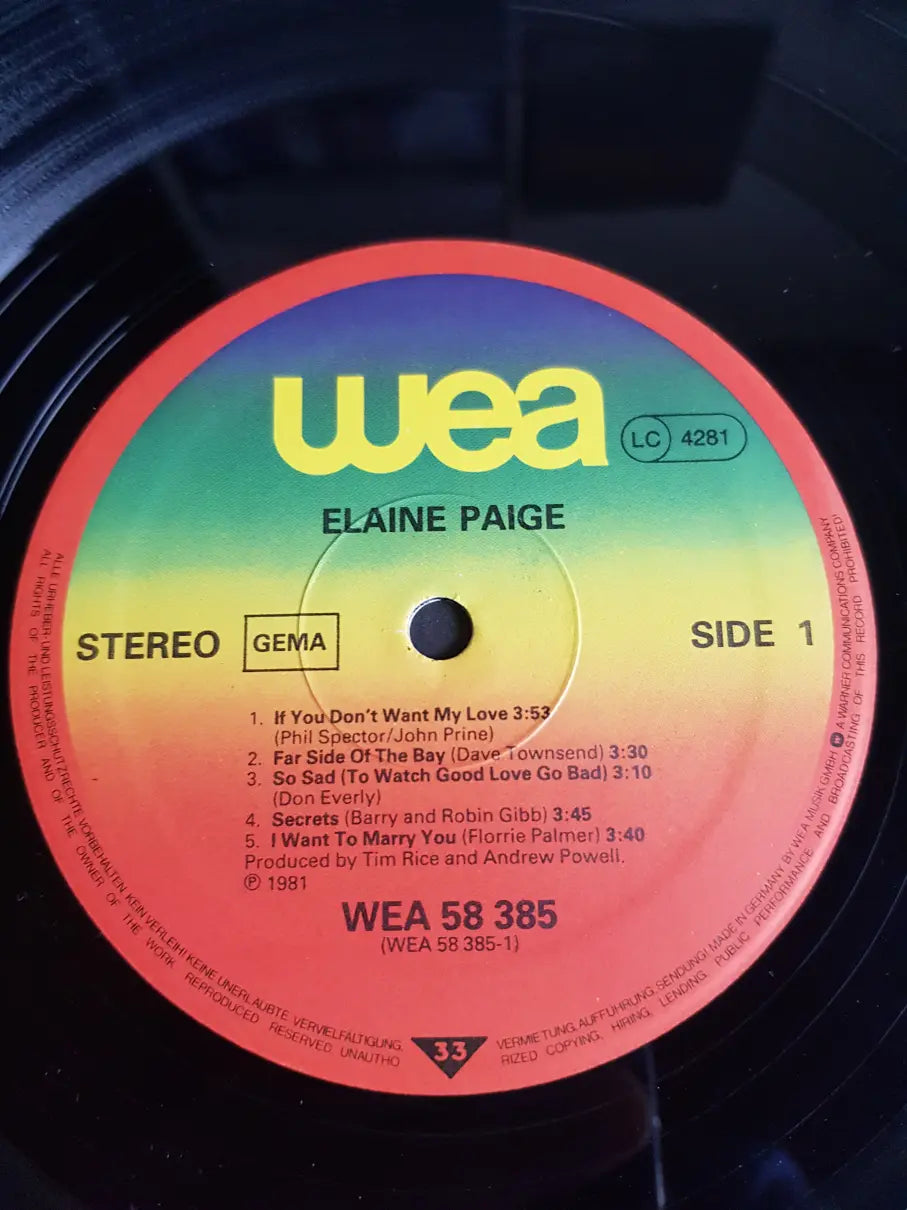 Elaine Paige – Elaine Paige