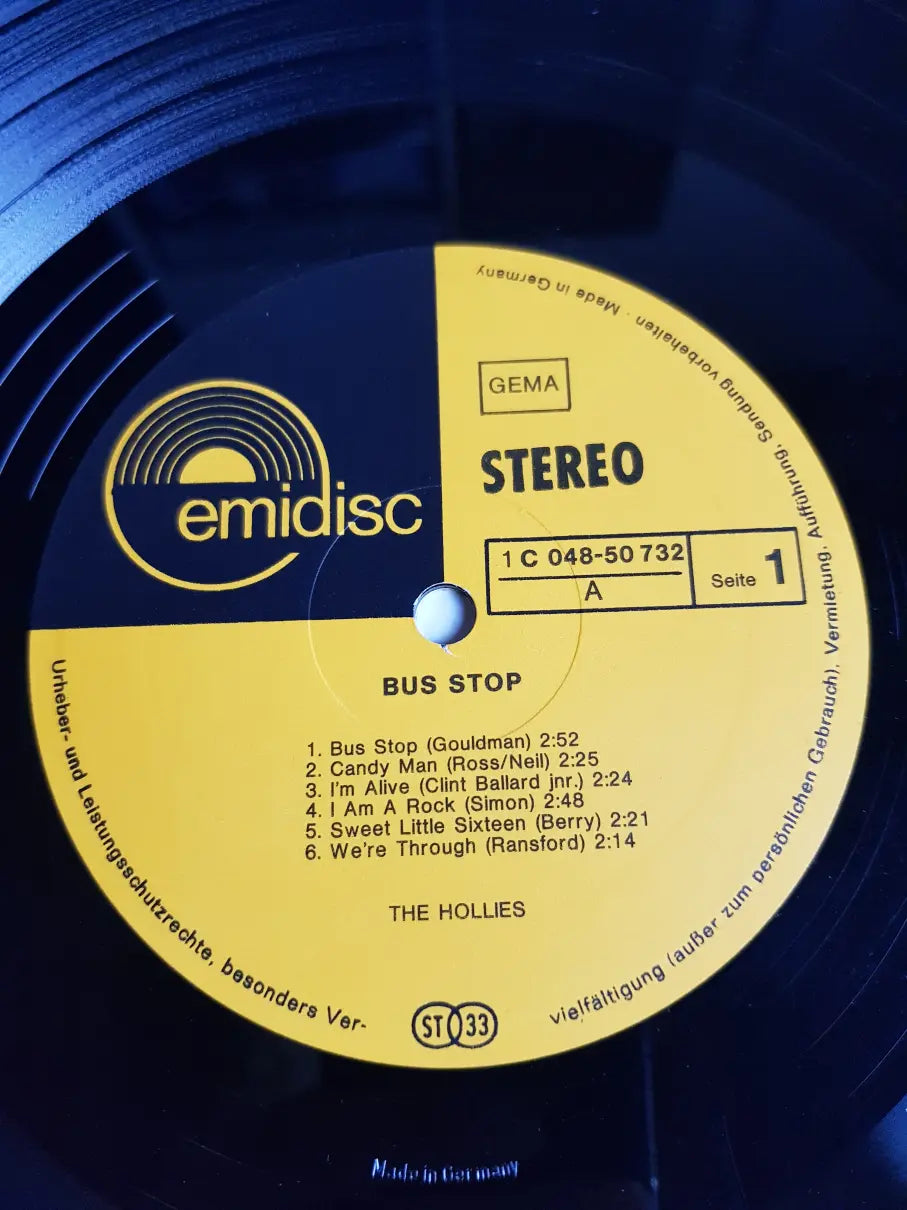 The Hollies – Bus Stop