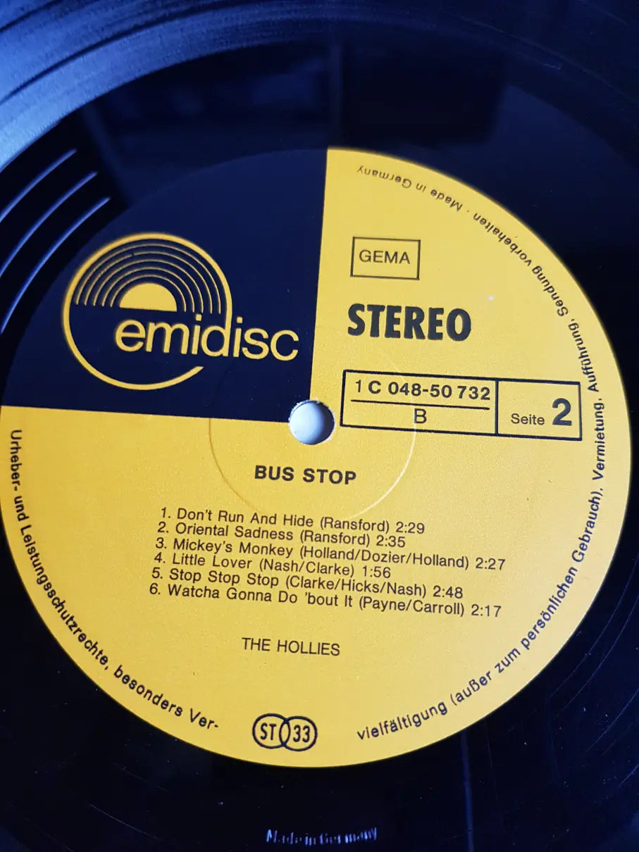 The Hollies – Bus Stop