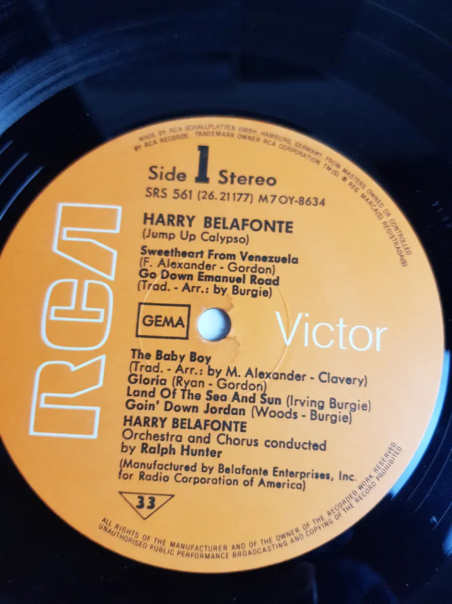 Harry Belafonte – Jump Up Calypso