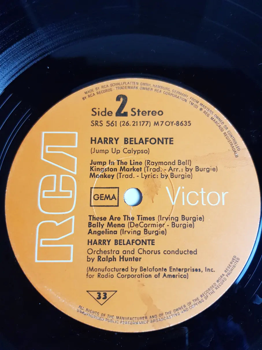 Harry Belafonte – Jump Up Calypso