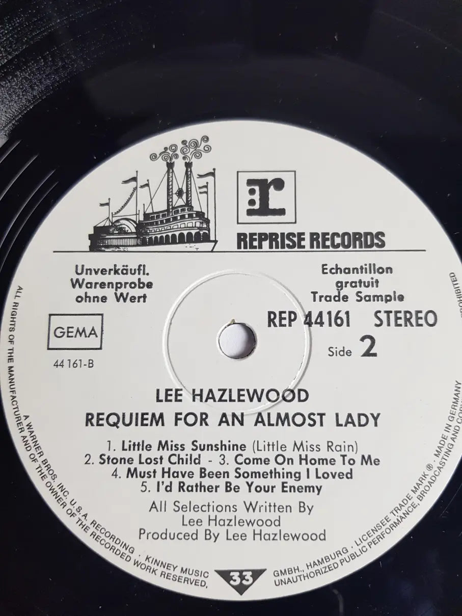 Lee Hazlewood – Requiem For An Almost Lady