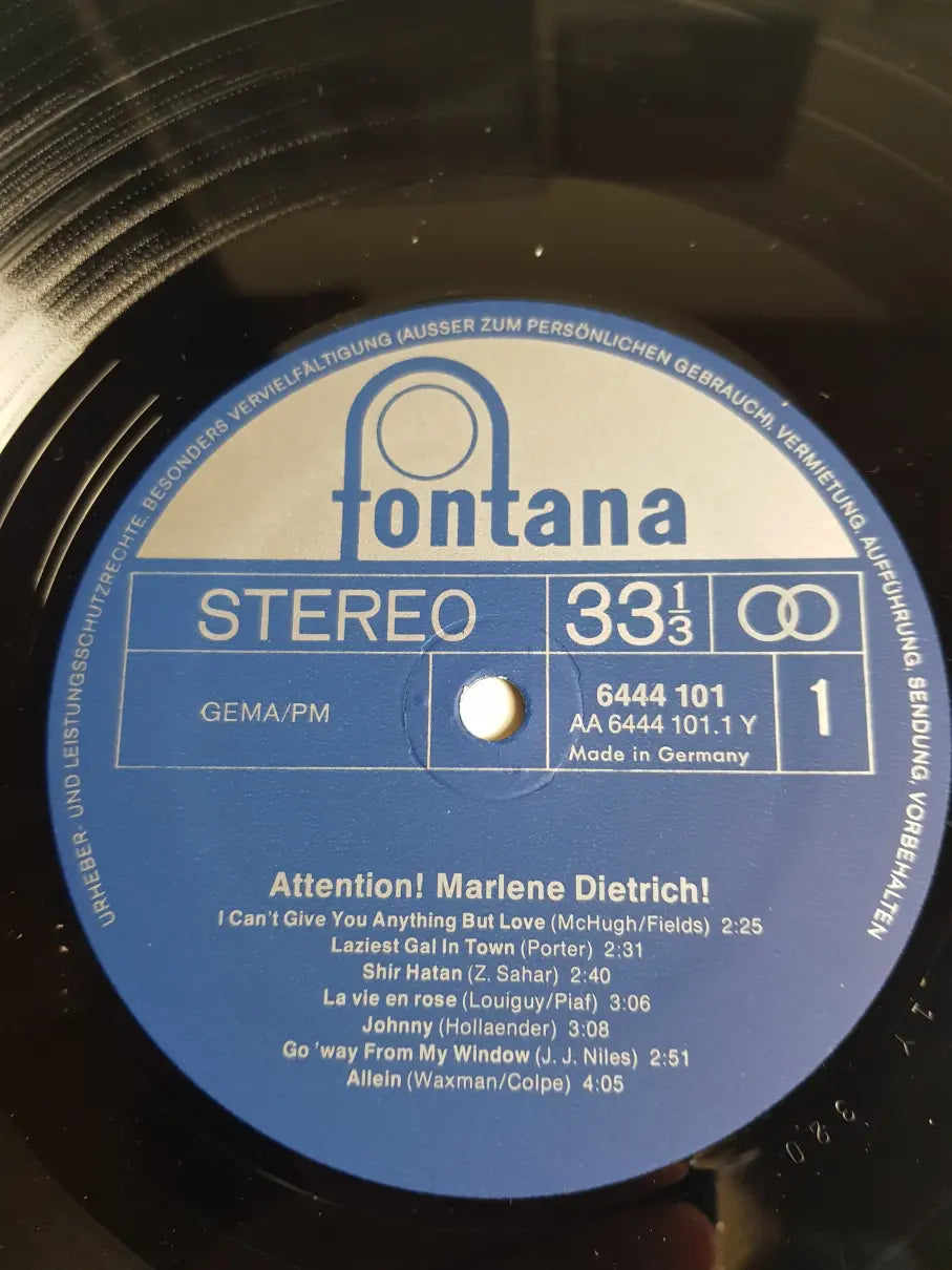 Marlene Dietrich – Attention! Marlene Dietrich!