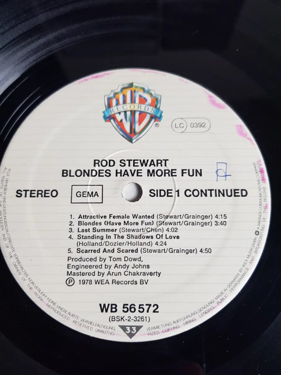 Rod Stewart – Blondes Have More Fun