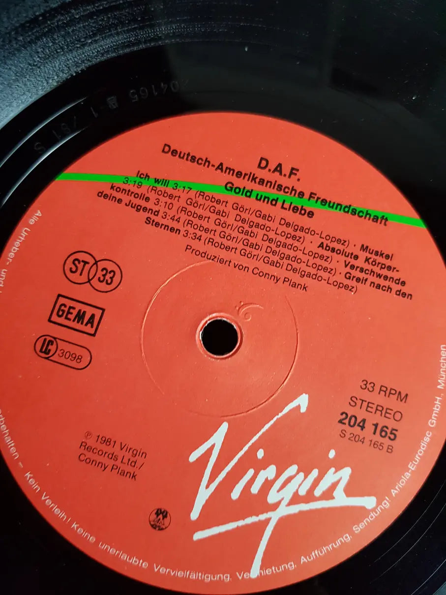 Deutsch Amerikanische Freundschaft – Gold Und Liebe