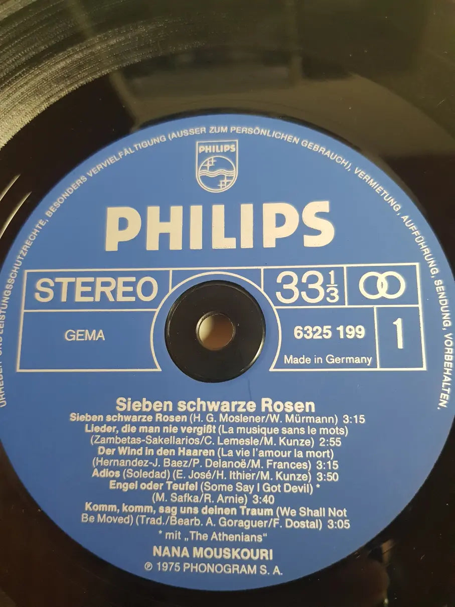 Nana Mouskouri – Sieben Schwarze Rosen