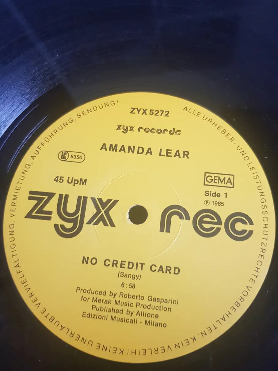 Amanda Lear – No Credit Card