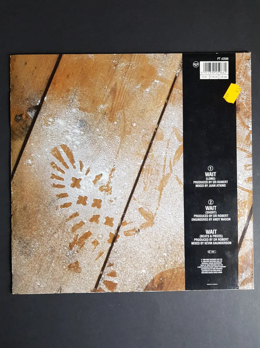 Dr Robert & Kym Mazelle – Wait!