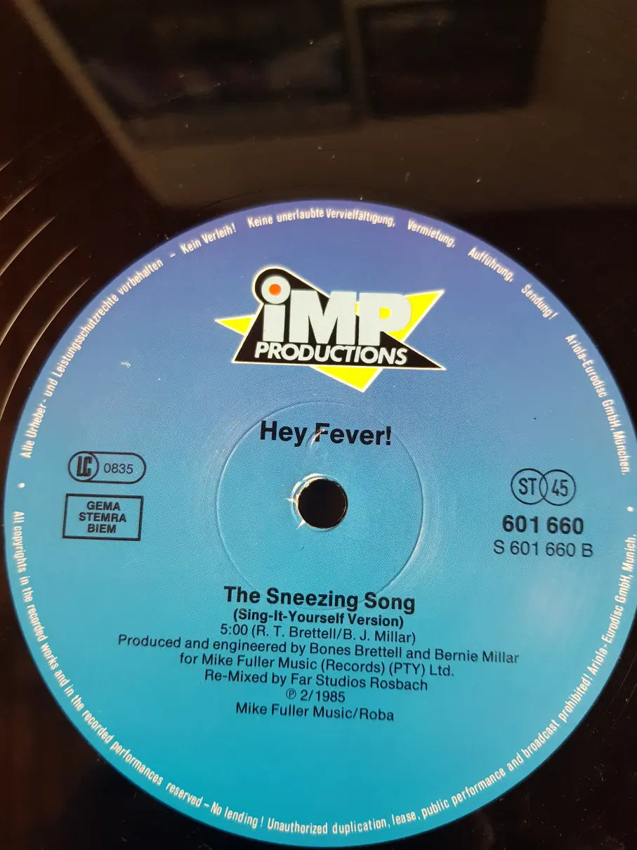 Hey Fever! – The Sneezing Song