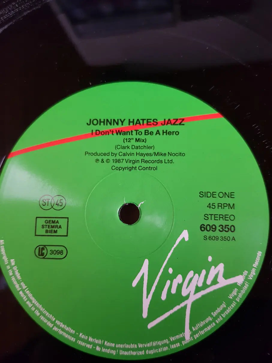 Johnny Hates Jazz – I Don't Want To Be A Hero
