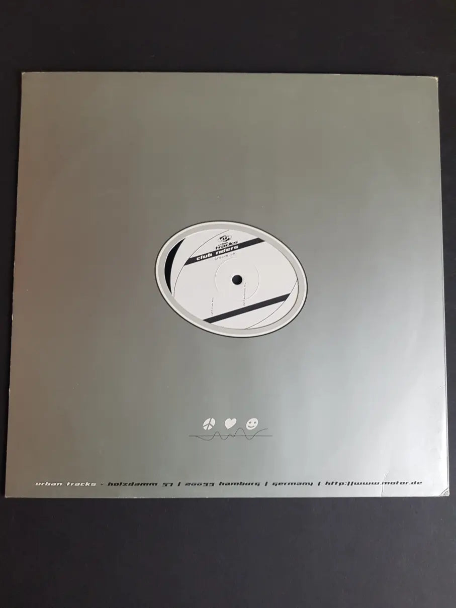 No Excess – The Vibe