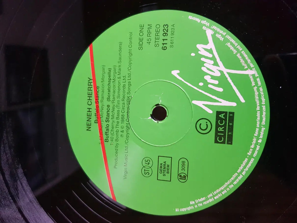 Neneh Cherry – Buffalo Stance