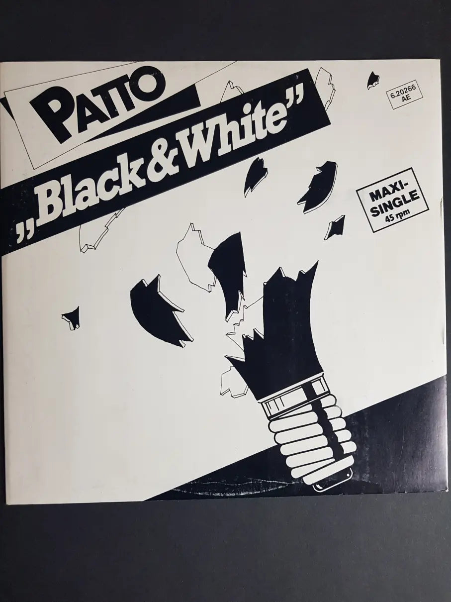 Patto – Black And White