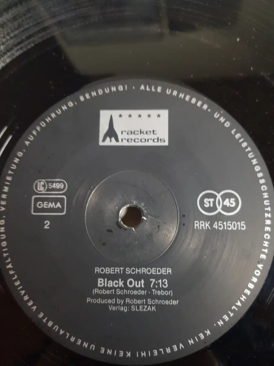 Robert Schroeder – Black Out / Galactic Floor
