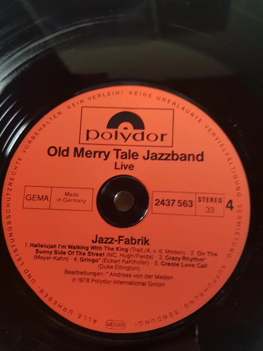 Old Merry Tale Jazzband & Dick Cary Featuring Monty Sunshine, Fatty George, Bob Wilber – Jazz-Fabrik