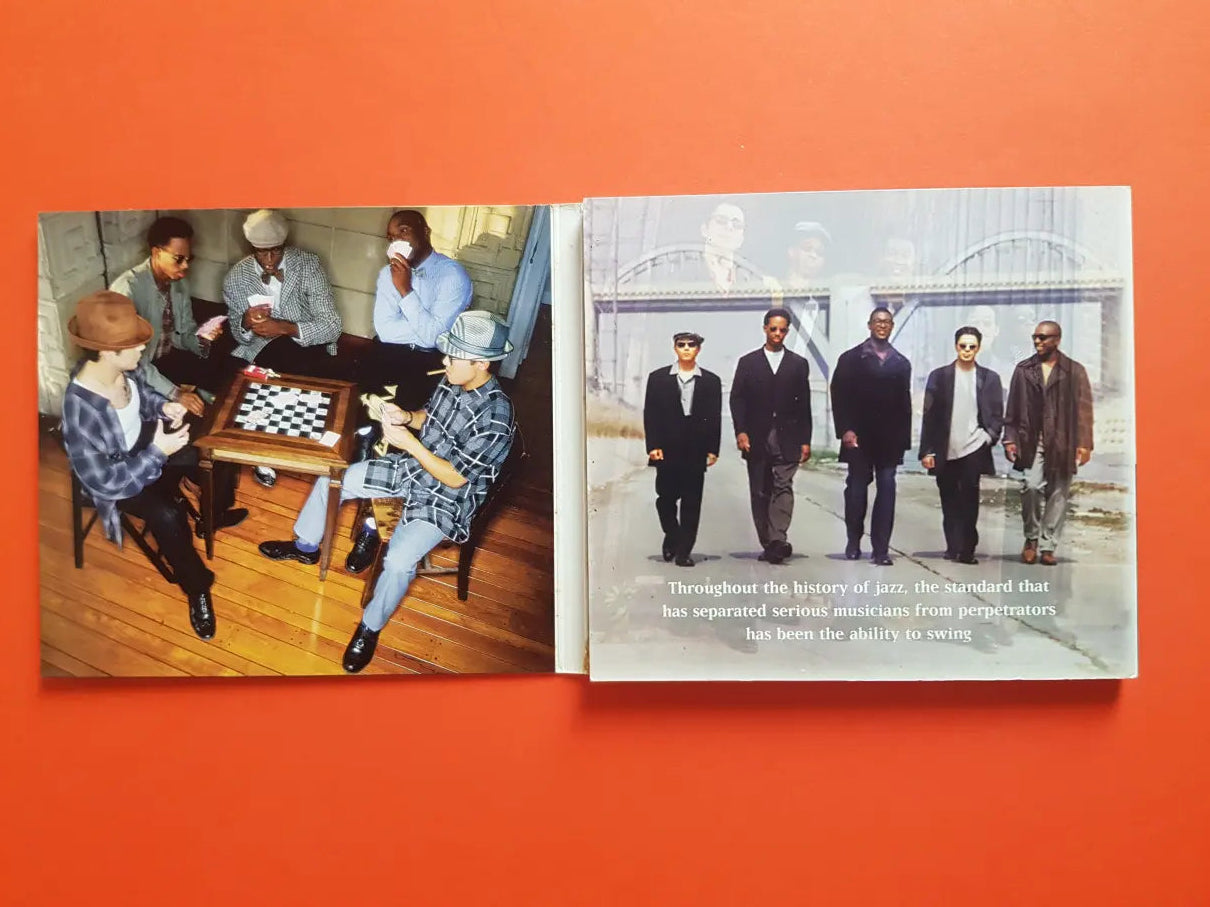 bLAckNotE – Nothin' But The Swing