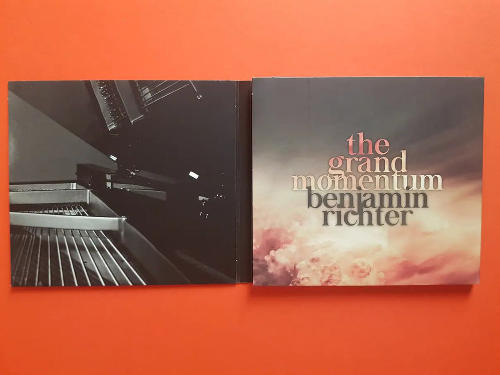 Benjamin Richter – The Grand Momentum