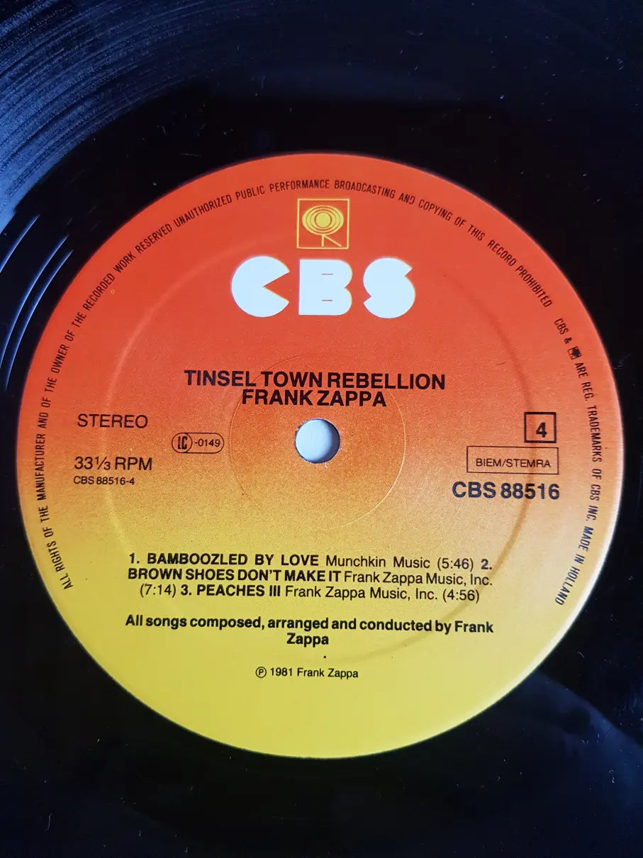 Frank Zappa – Tinsel Town Rebellion