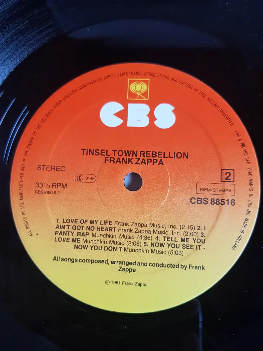 Frank Zappa – Tinsel Town Rebellion