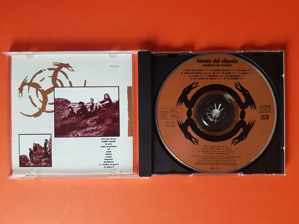 Héroes Del Silencio – Senderos De Traición