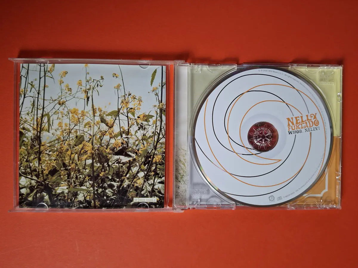 Nelly Furtado – Whoa, Nelly!