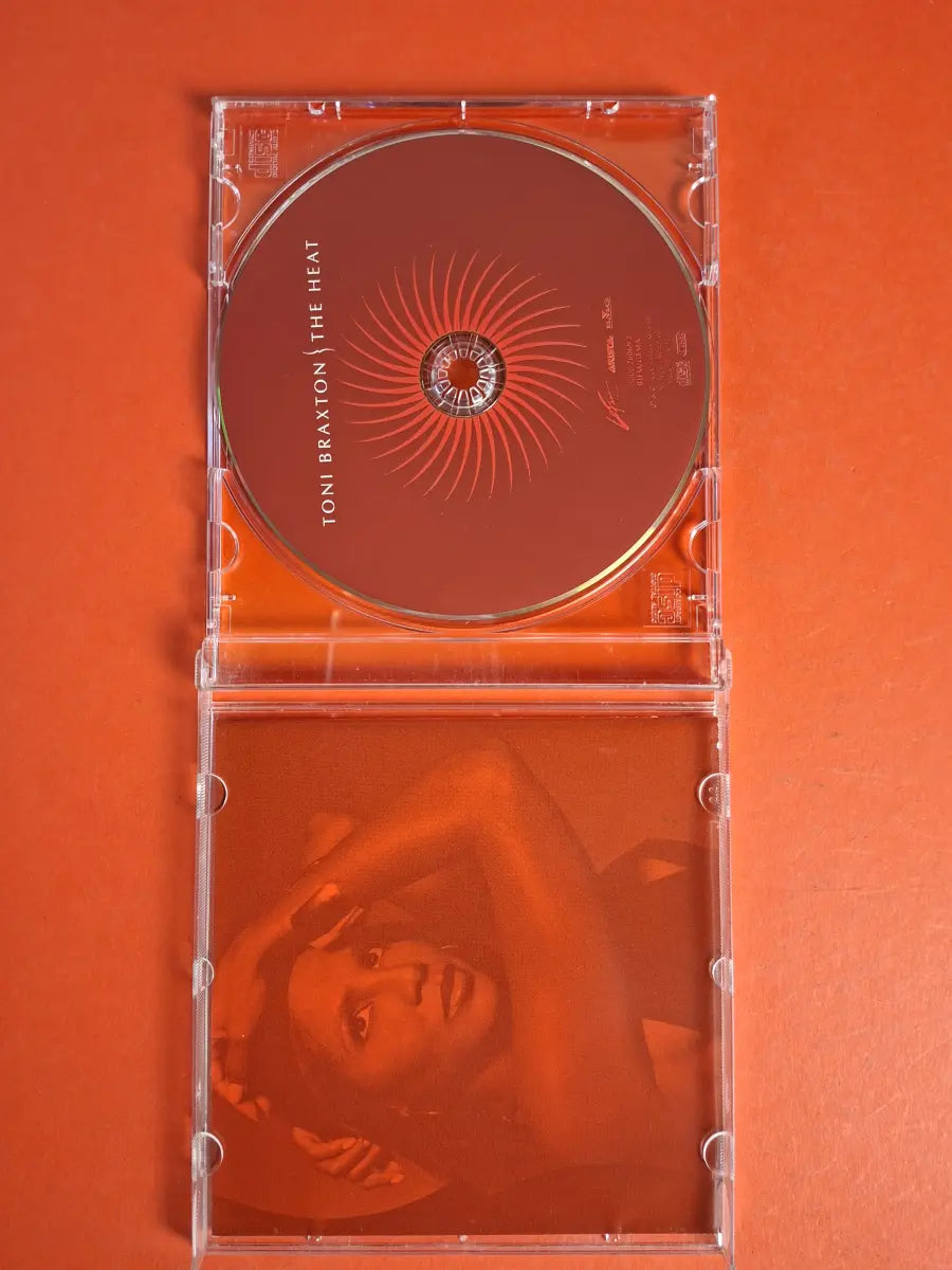 Toni Braxton – The Heat