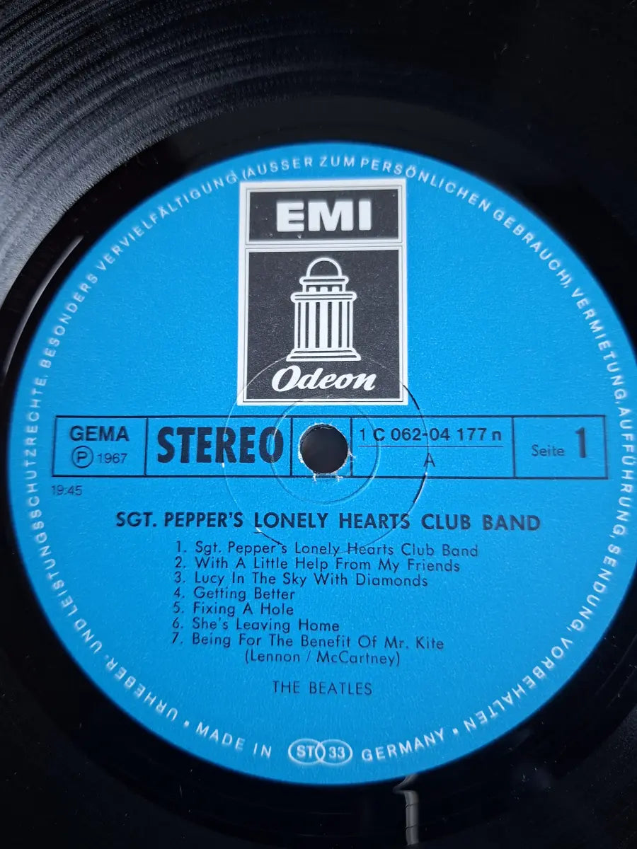 The Beatles – Sgt. Pepper's Lonely Hearts Club Band