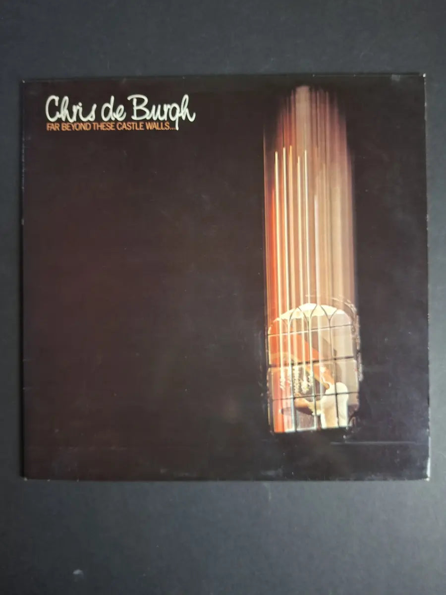 Chris de Burgh – Far Beyond These Castle Walls