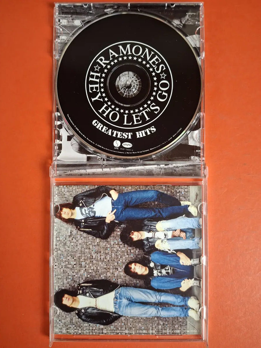 Ramones – Greatest Hits