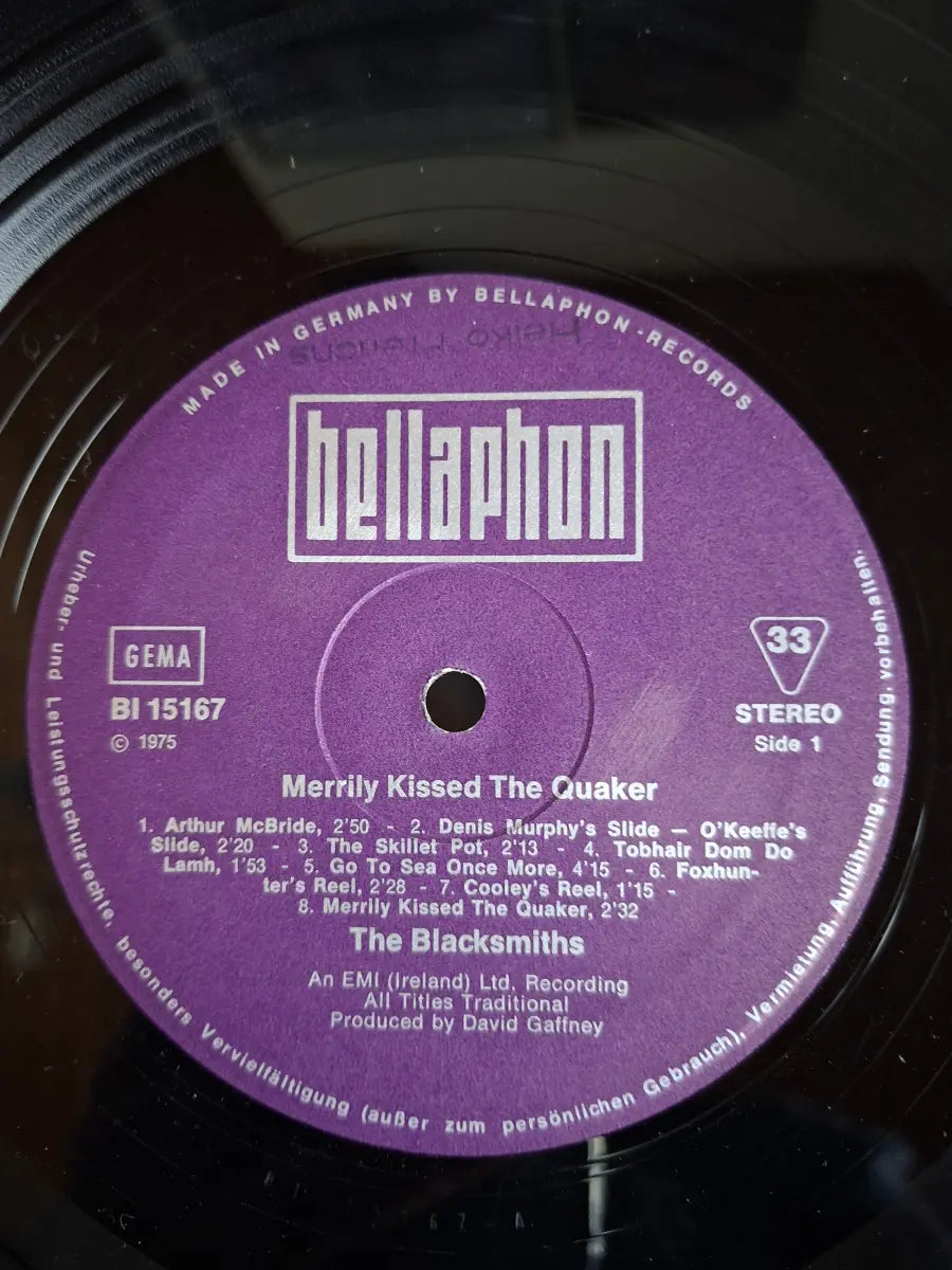 The Blacksmiths – Merrily Kissed The Quaker