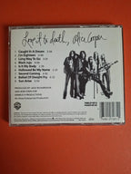 Alice Cooper – Love It To Death