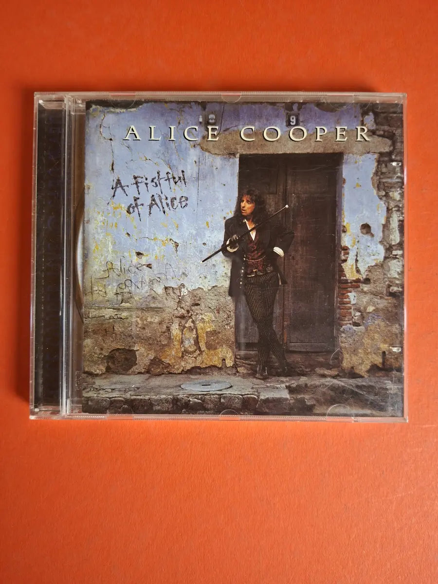 Alice Cooper – A Fistful Of Alice