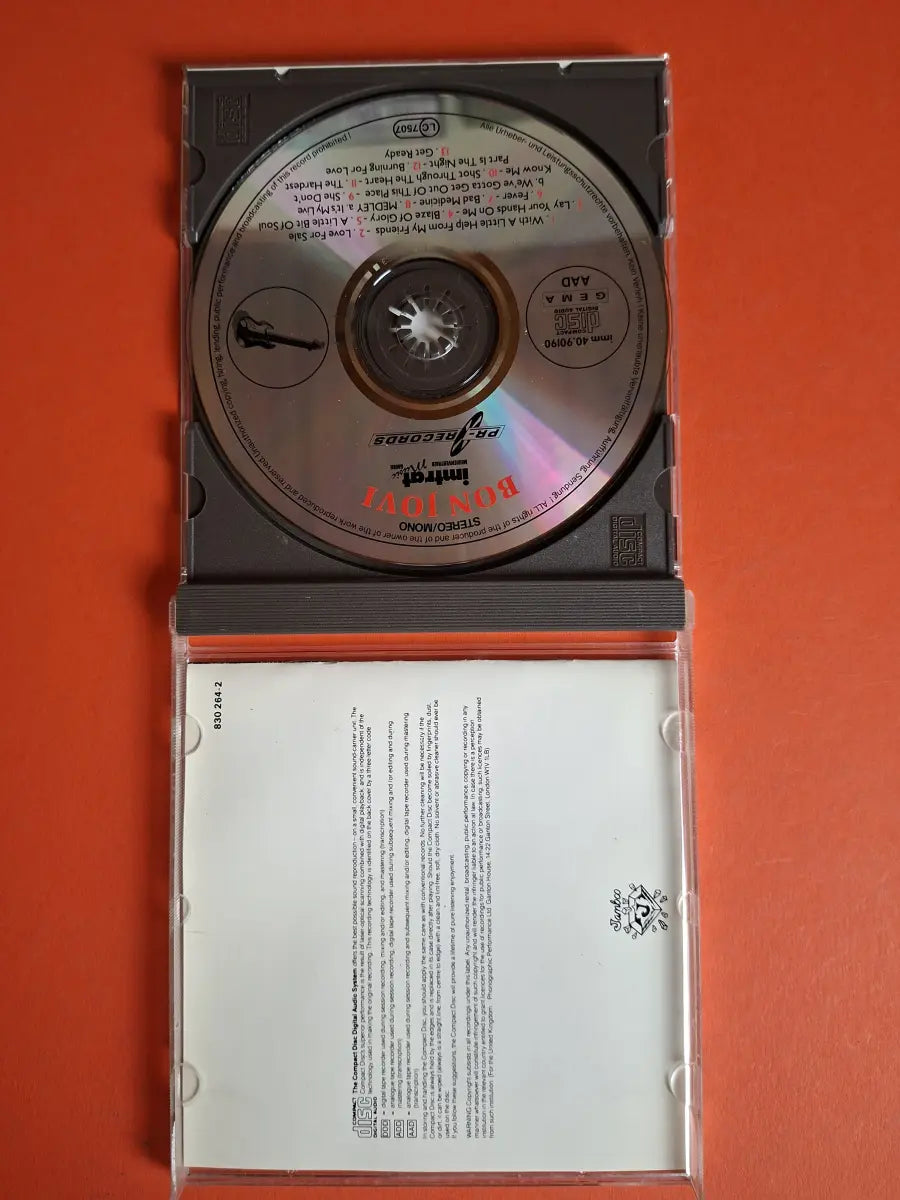 Bon Jovi – Live & Alive
