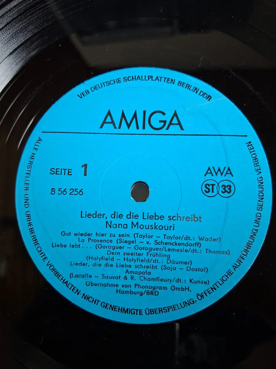 Nana Mouskouri – Lieder, Die Die Liebe Schreibt