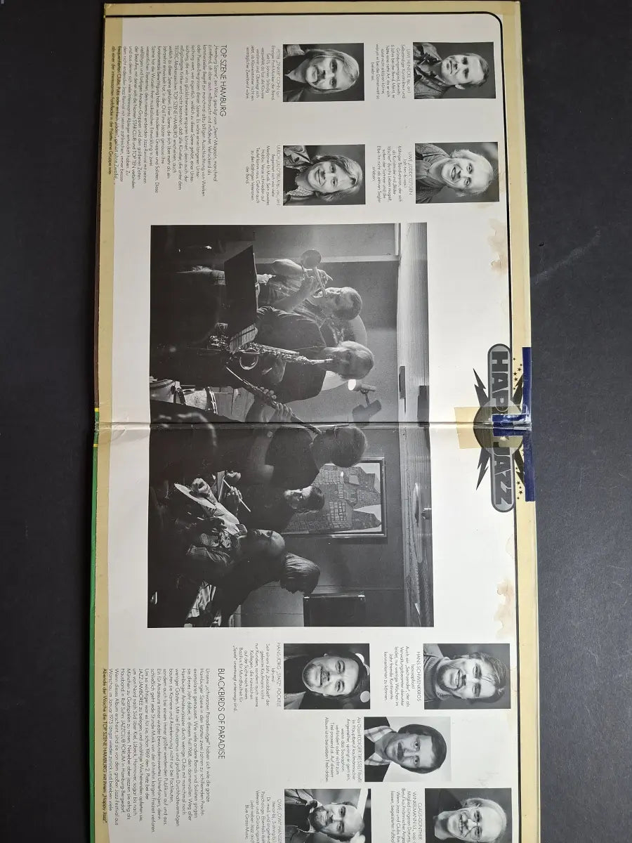 Blackbirds Of Paradise – Happy Jazz
