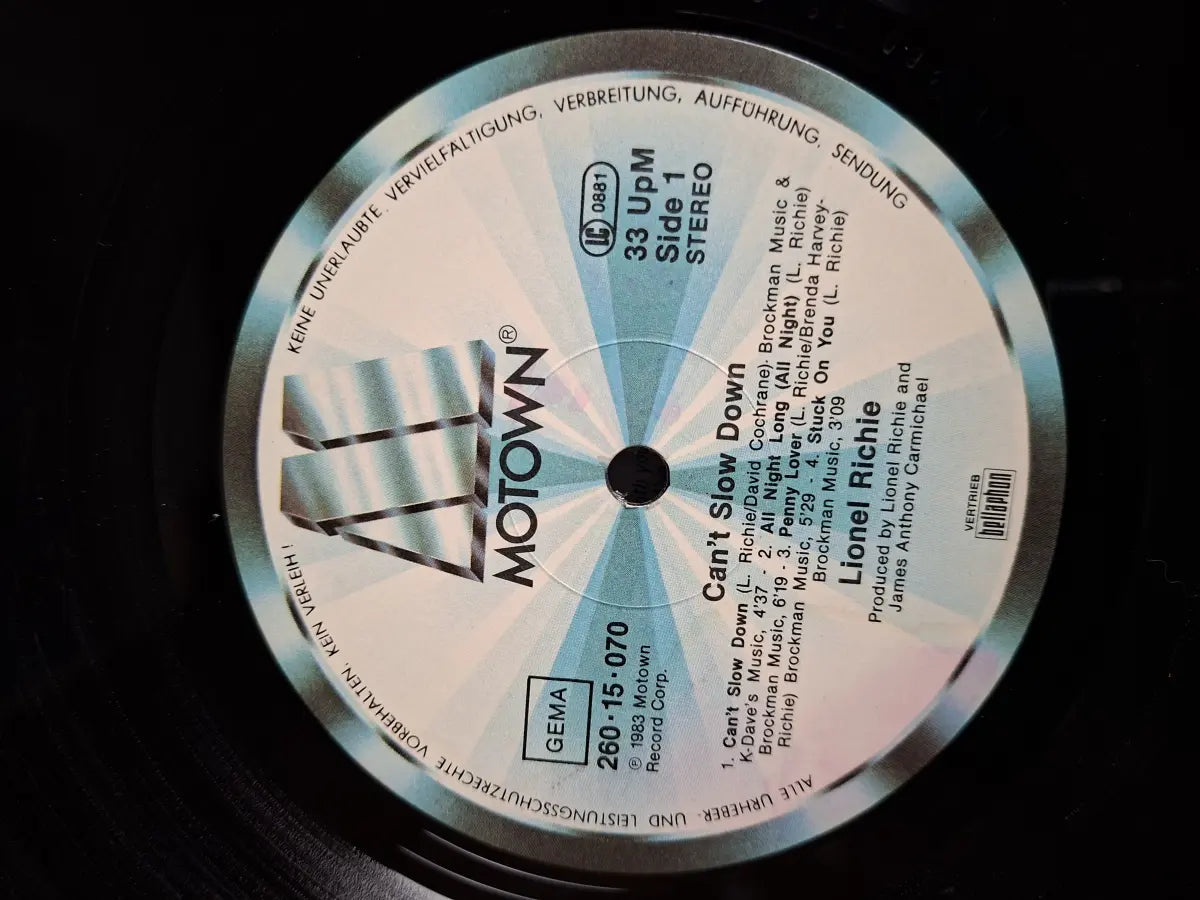 Lionel Richie – Can't Slow Down