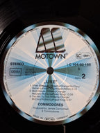 Commodores – Live!