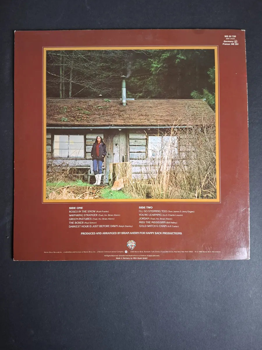 Emmylou Harris – Roses In The Snow