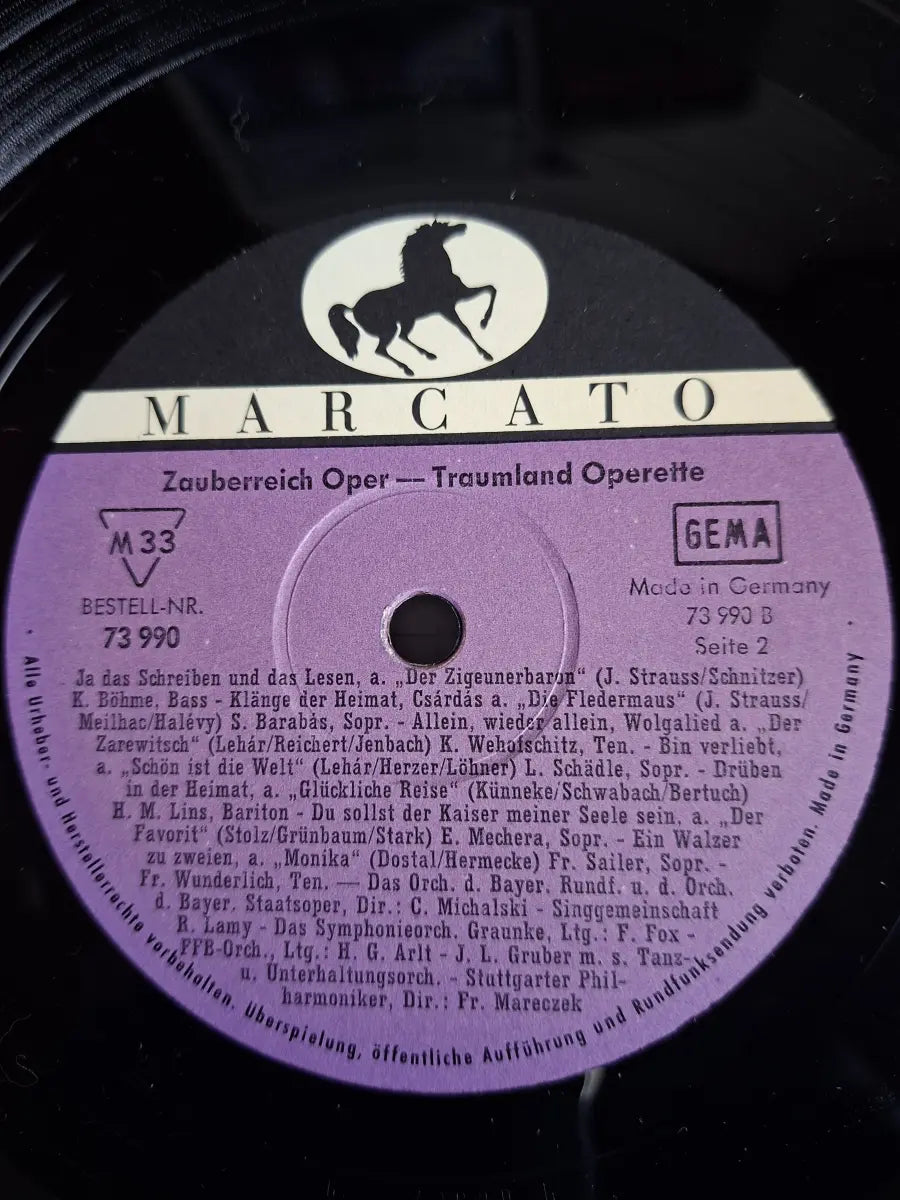 Sampler - Zauberreich Oper - Traumland Operette