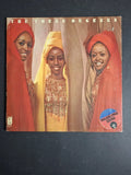 The Three Degrees – The Three Degrees